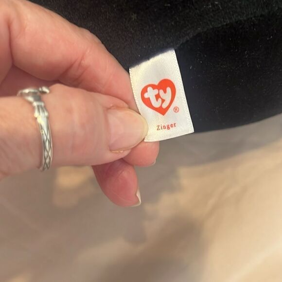 NWT Ty squish a boo Zinger bee soft squishy cuddly cute - Picture 6 of 9